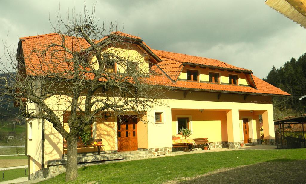 Villa Tourist farm Kolar Ljubno Esterno foto